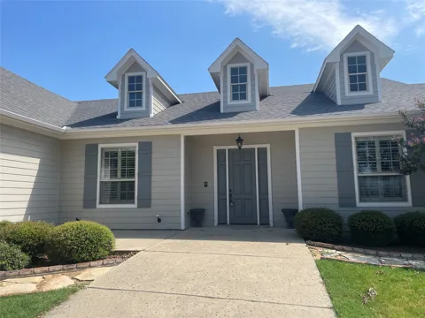 326 Harborview Drive