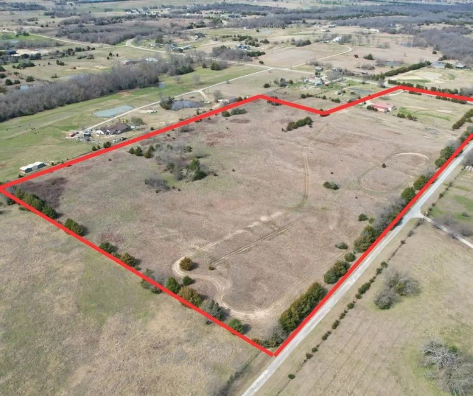 2035 FM-1566 Celeste, TX 75423