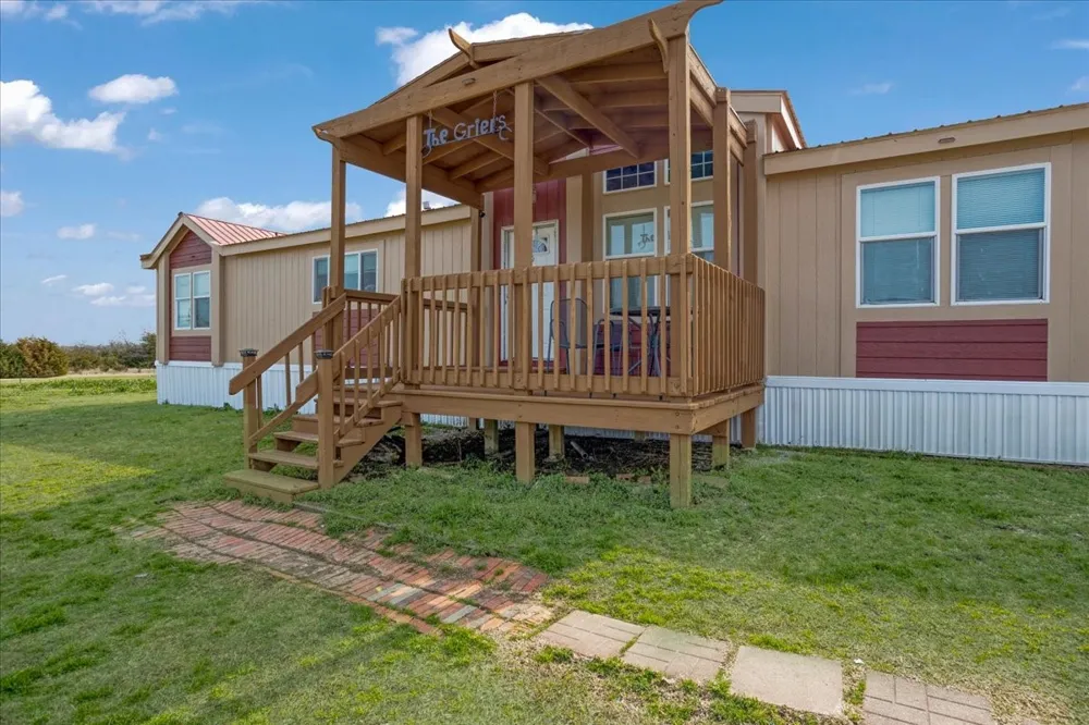 2035 FM-1566 Celeste, TX 75423