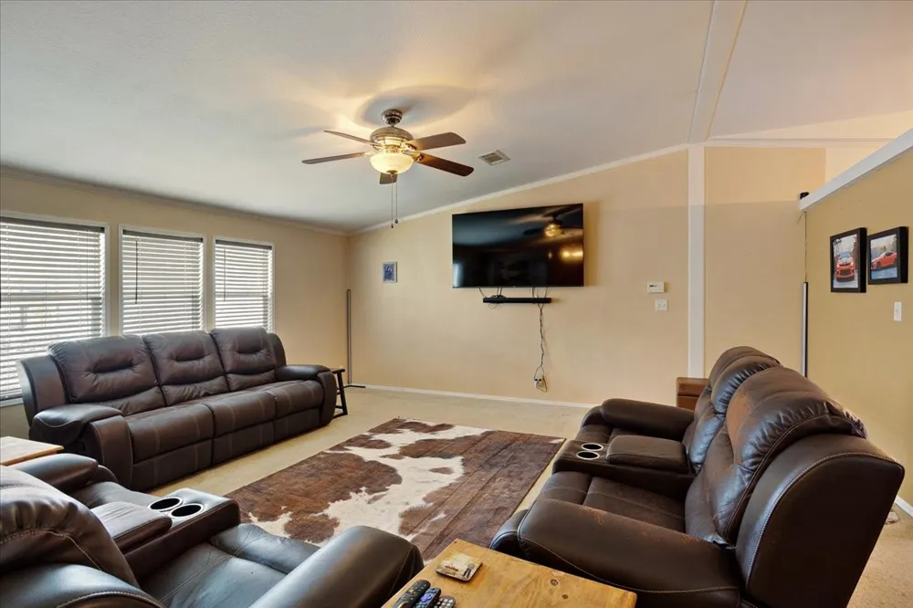 2035 FM-1566 Celeste, TX 75423