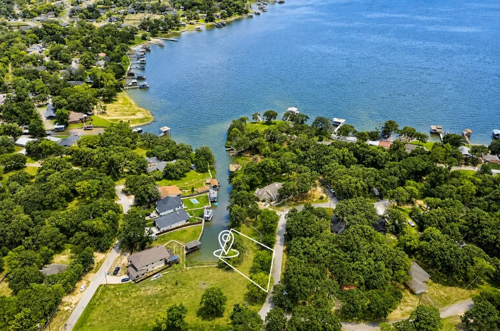 Seaside Drive Gun Barrel City, TX 75156