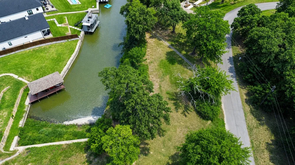 Seaside Drive Gun Barrel City, TX 75156