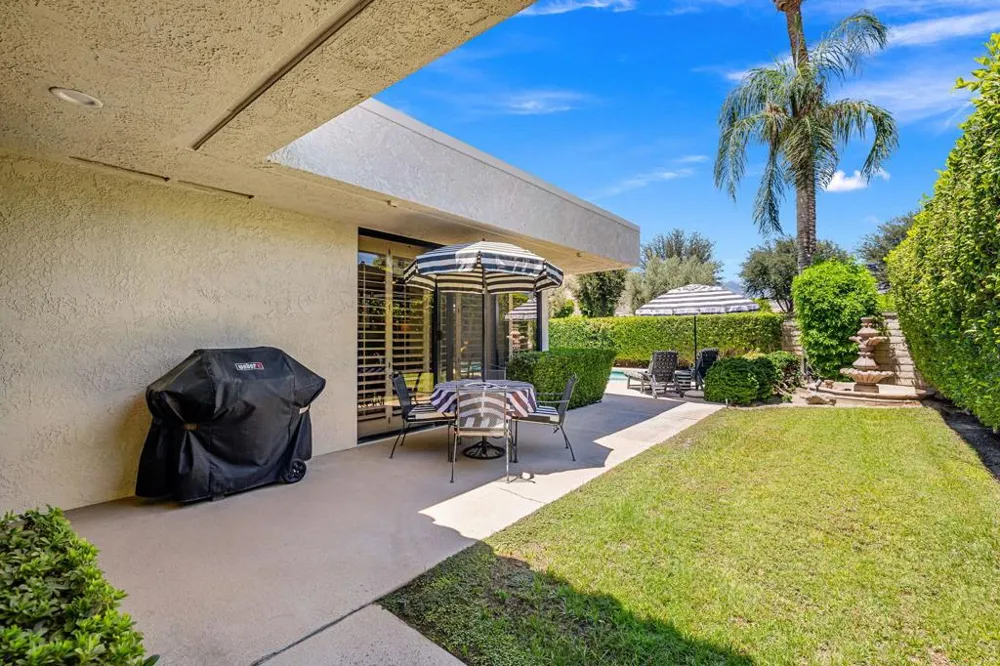 42 Princeton Drive Rancho Mirage, CA 92270