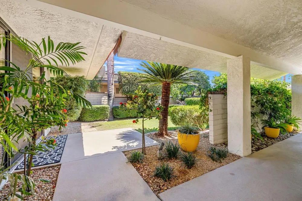 42 Princeton Drive Rancho Mirage, CA 92270