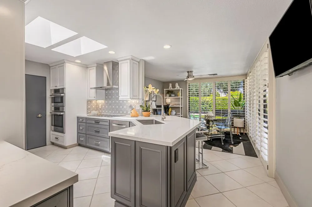 42 Princeton Drive Rancho Mirage, CA 92270