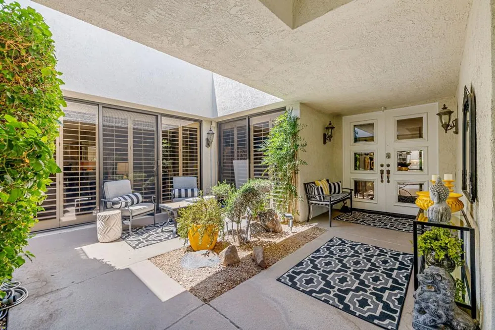 42 Princeton Drive Rancho Mirage, CA 92270