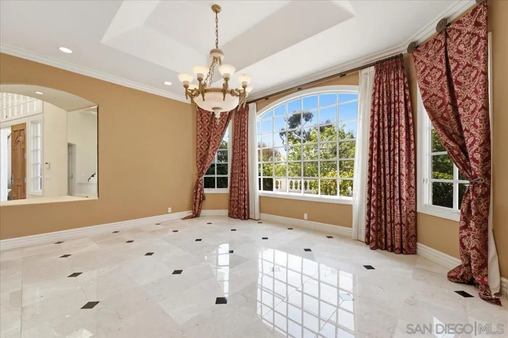 6150 Avenida Alteras Rancho Santa Fe, CA 92067