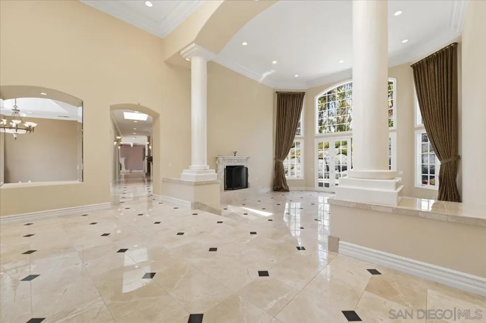 6150 Avenida Alteras Rancho Santa Fe, CA 92067