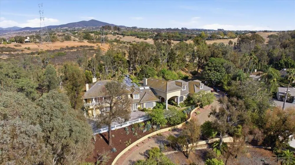 6150 Avenida Alteras Rancho Santa Fe, CA 92067