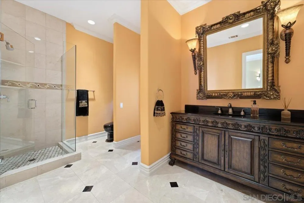 6150 Avenida Alteras Rancho Santa Fe, CA 92067