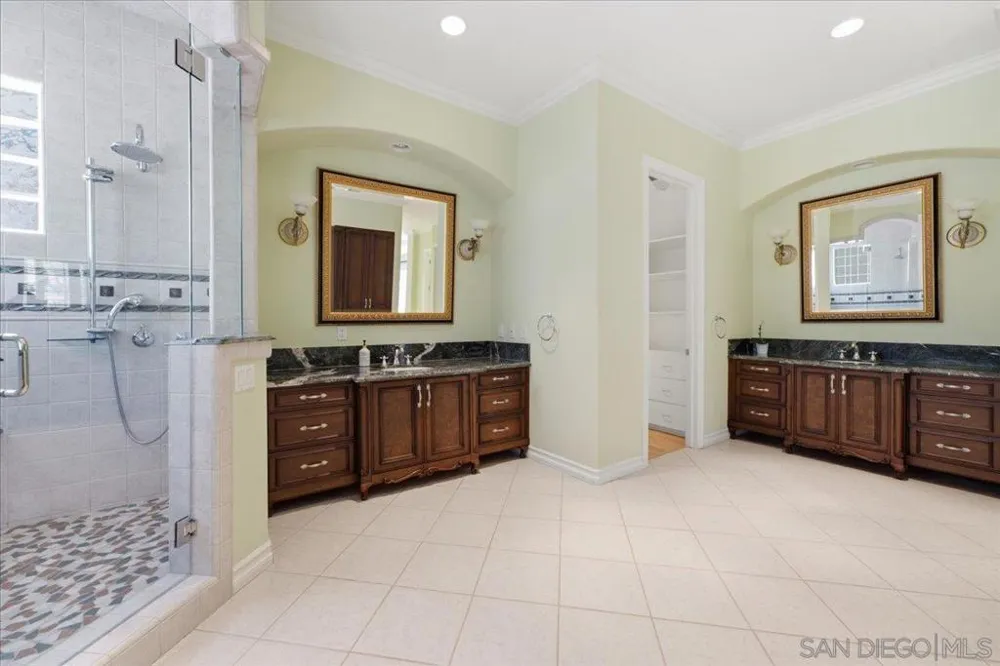 6150 Avenida Alteras Rancho Santa Fe, CA 92067