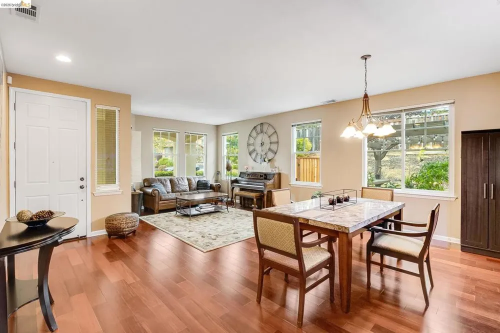 417 McAllister Drive Benicia, CA 94510