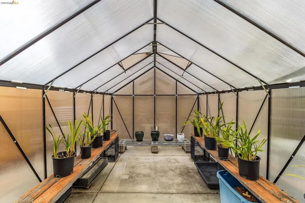 417 McAllister Drive Benicia, CA 94510