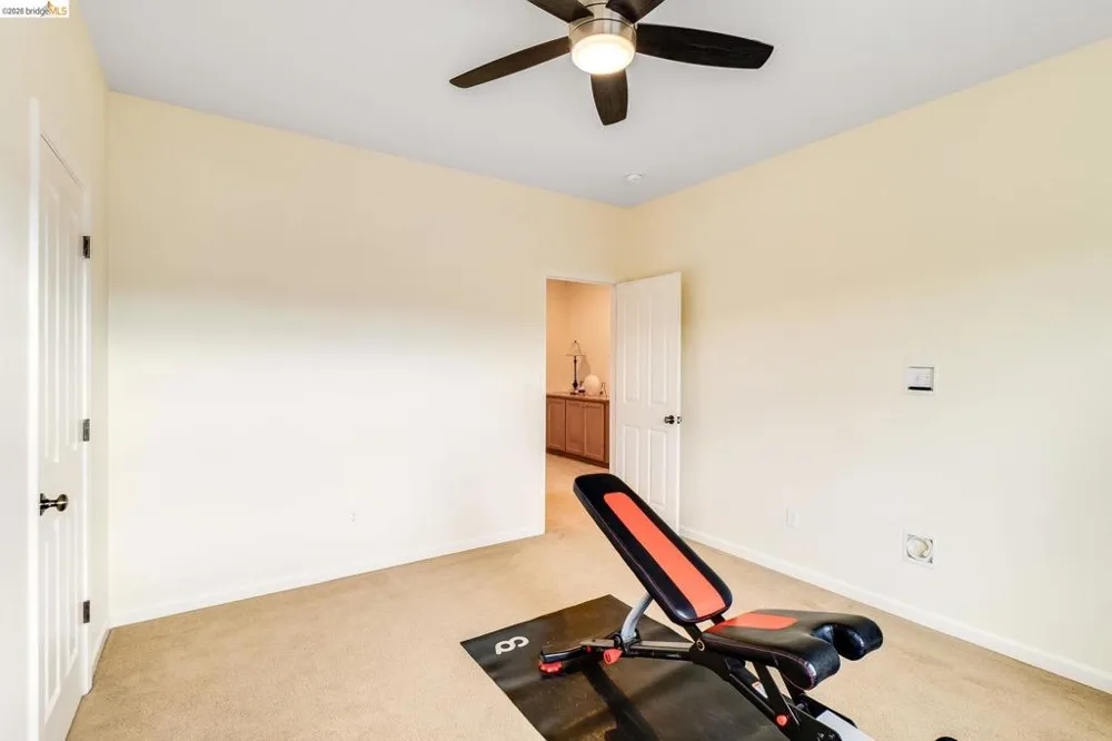 417 McAllister Drive Benicia, CA 94510