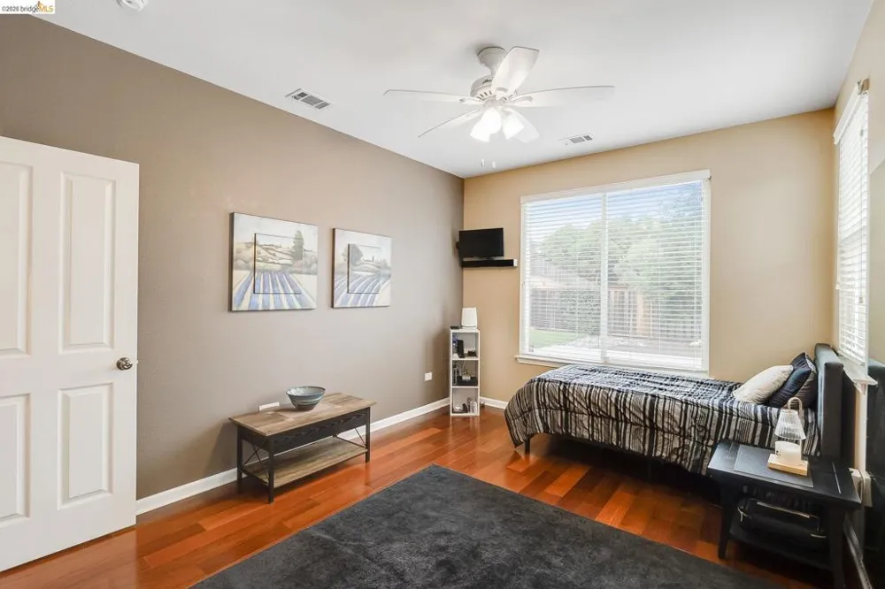 417 McAllister Drive Benicia, CA 94510