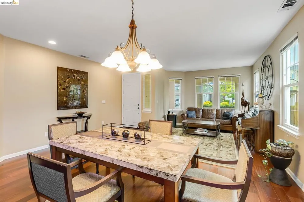 417 McAllister Drive Benicia, CA 94510