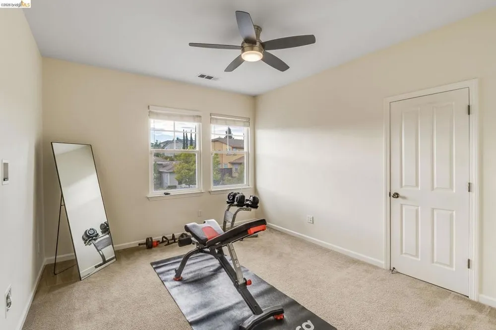 417 McAllister Drive Benicia, CA 94510