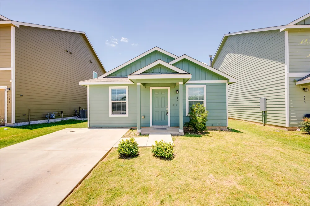 275 Mica Trail Maxwell, TX 78656