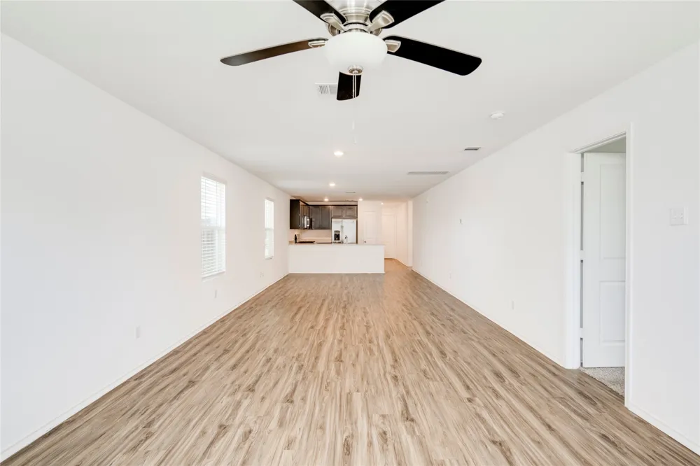 275 Mica Trail Maxwell, TX 78656
