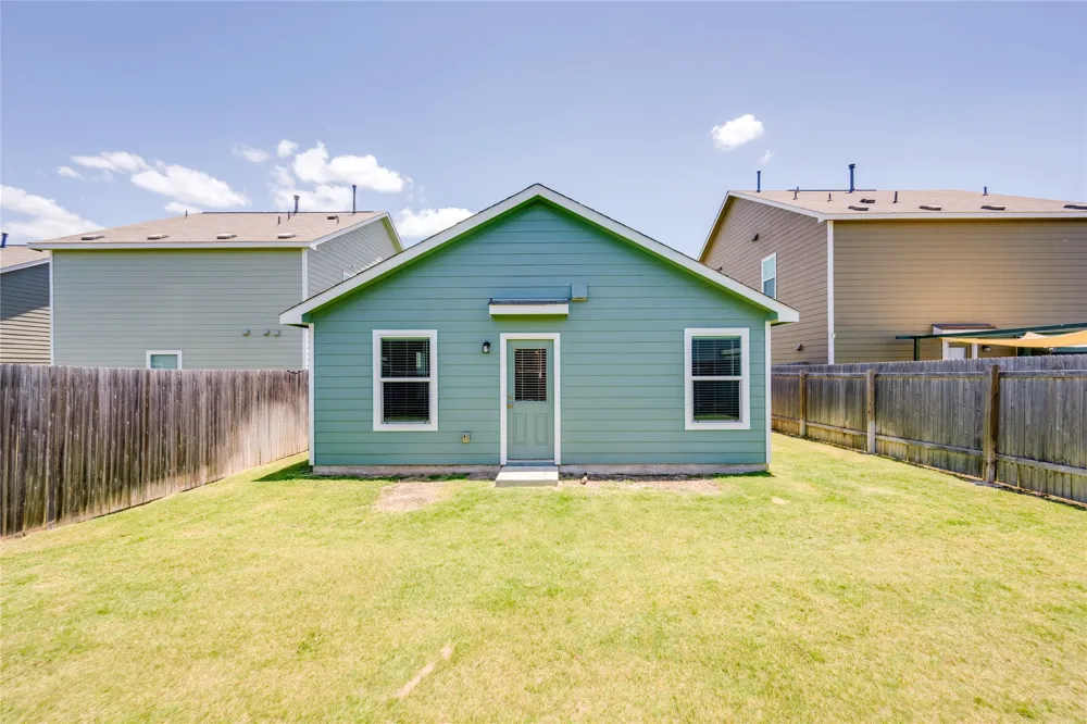 275 Mica Trail Maxwell, TX 78656