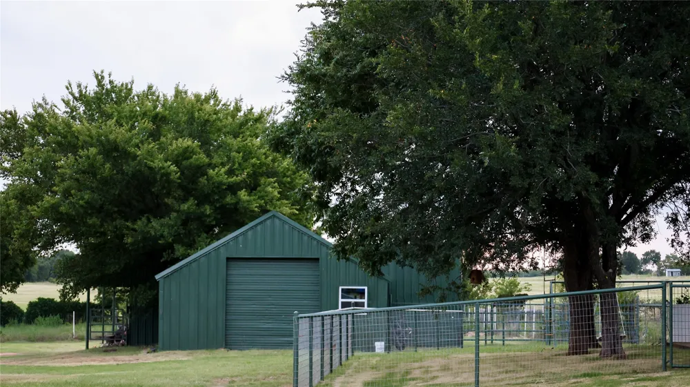 4167 highway 67 Rainbow, TX 76077