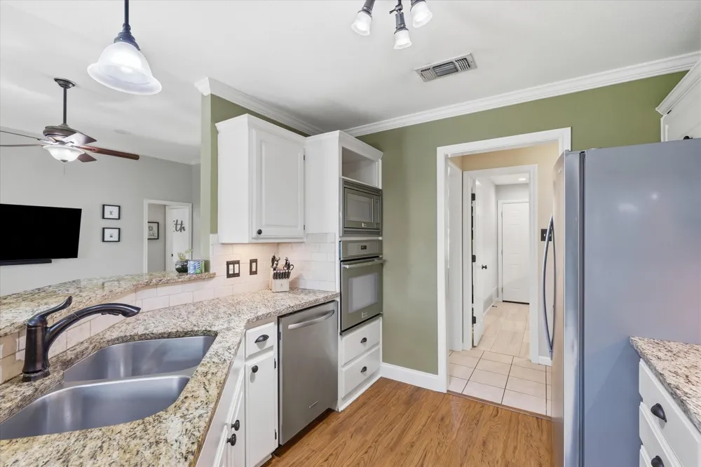 5936 Sundown Drive Watauga, TX 76148