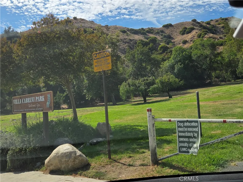 7908 Via Magdalena Burbank, CA 91504