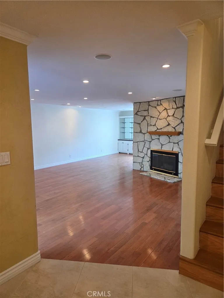 7908 Via Magdalena Burbank, CA 91504