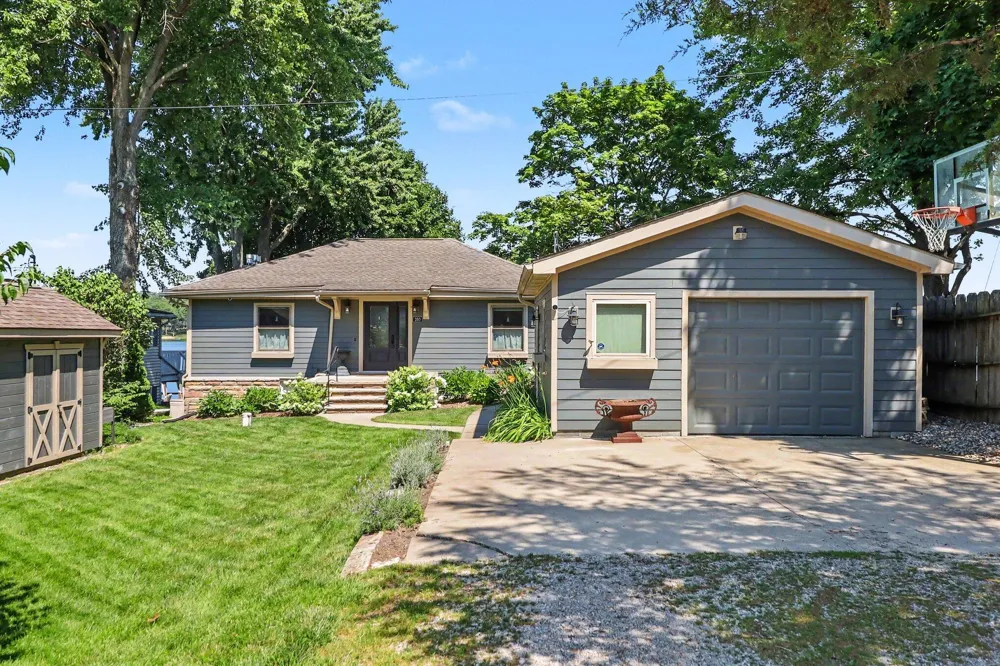 280 Ethyl Drive Brooklyn, MI 49230
