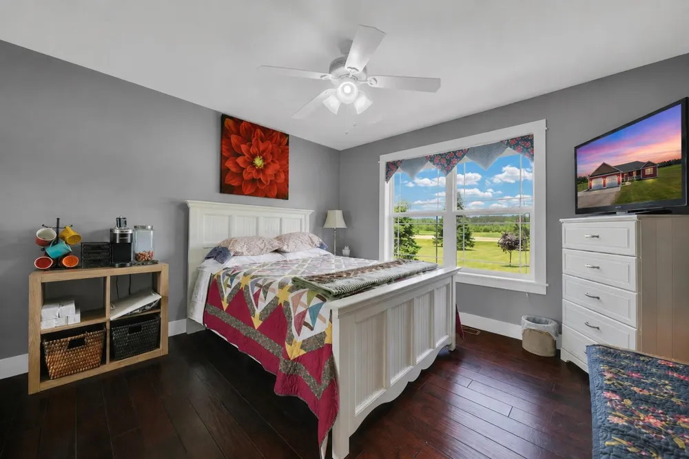 4690 E Houghton Lake Road Aetna Township, MI 49651