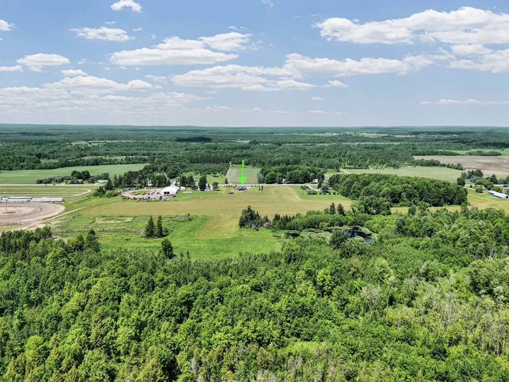 4690 E Houghton Lake Road Aetna Township, MI 49651