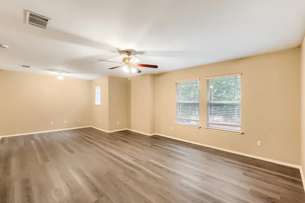 610 Carole Cove Bastrop, TX 78602