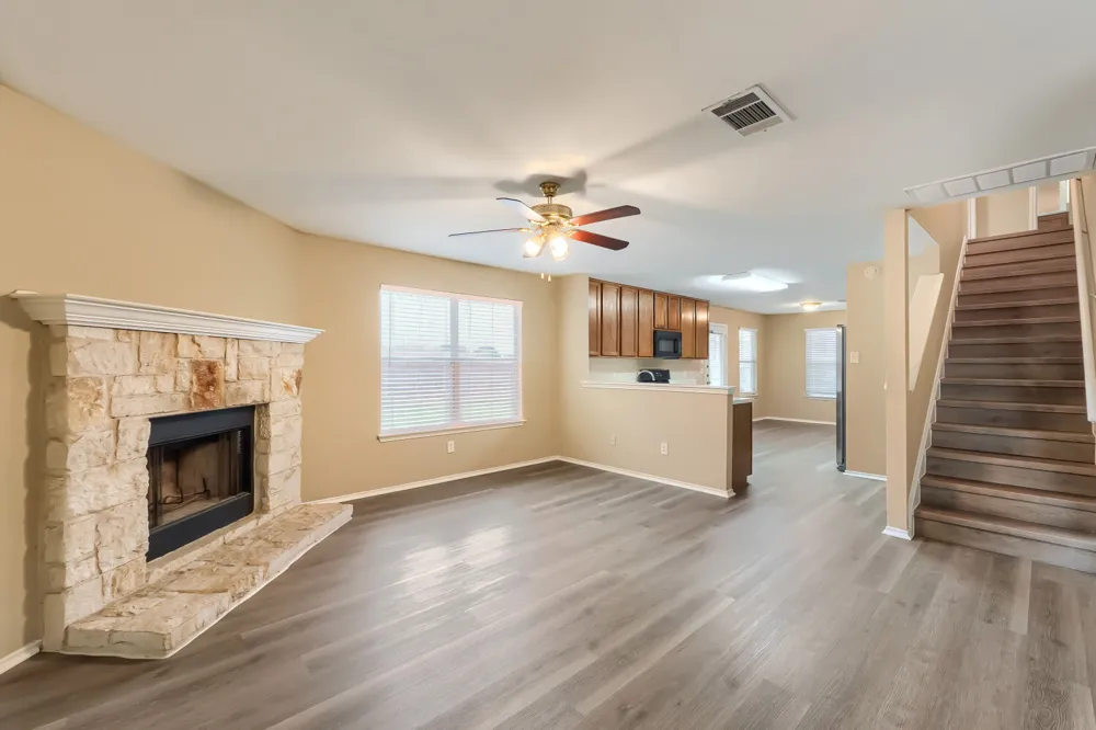 610 Carole Cove Bastrop, TX 78602