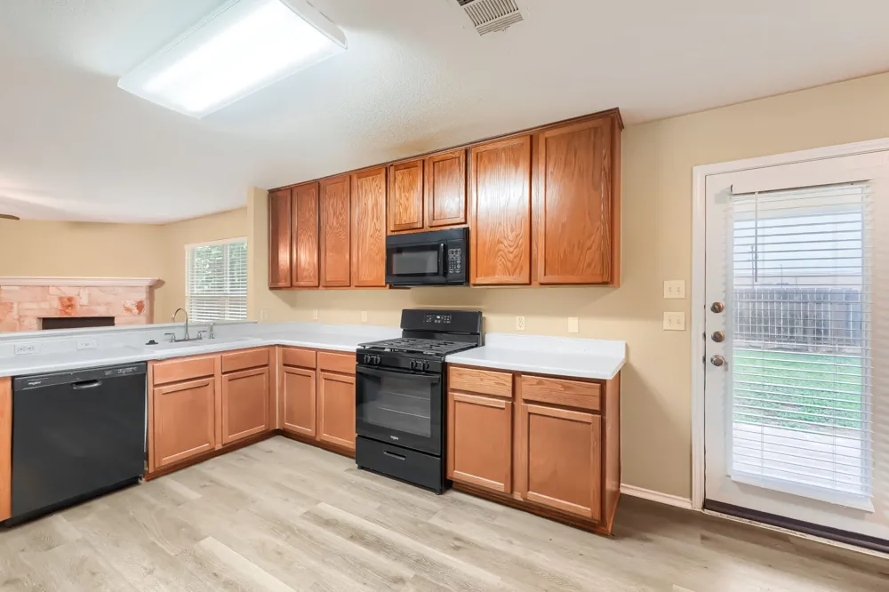 610 Carole Cove Bastrop, TX 78602