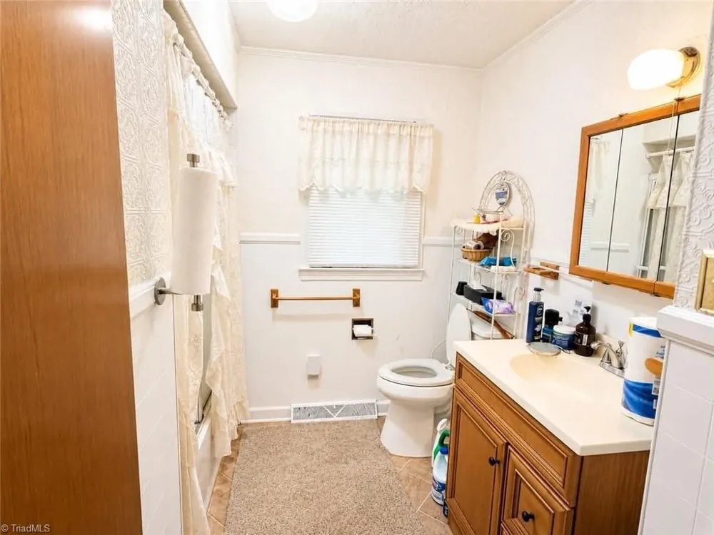 302 Island Drive Madison, NC 27025