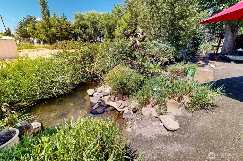 905 Cowl Street Milton-Freewater, OR 97862