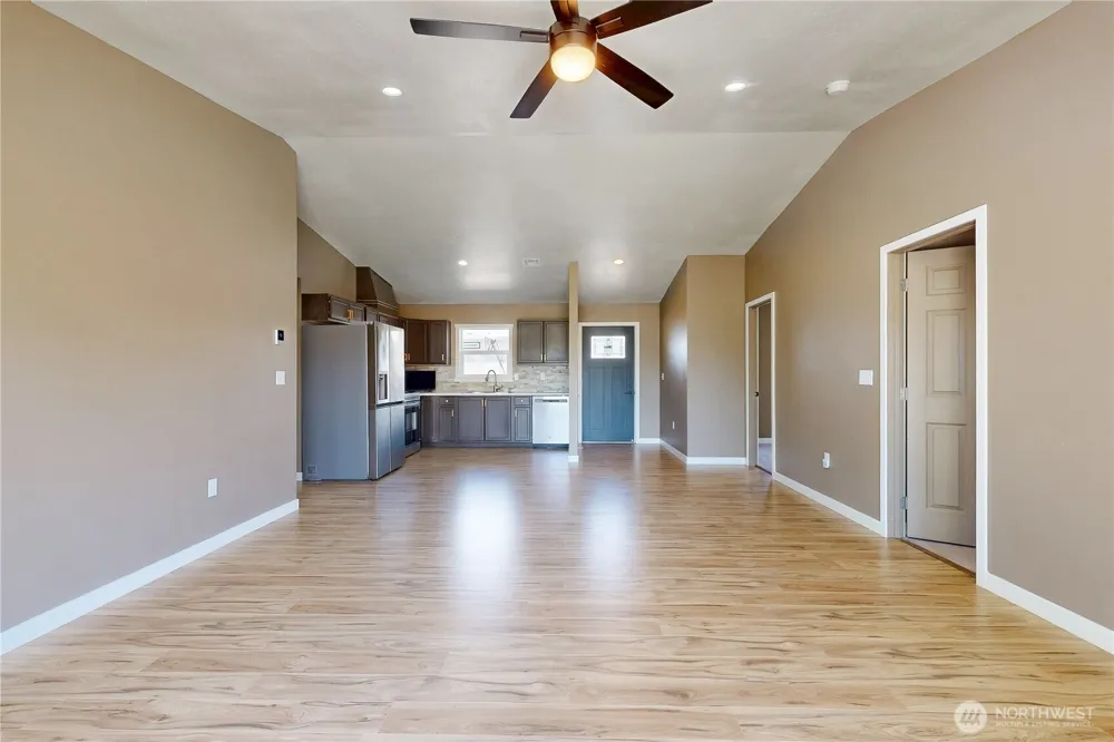 905 Cowl Street Milton-Freewater, OR 97862