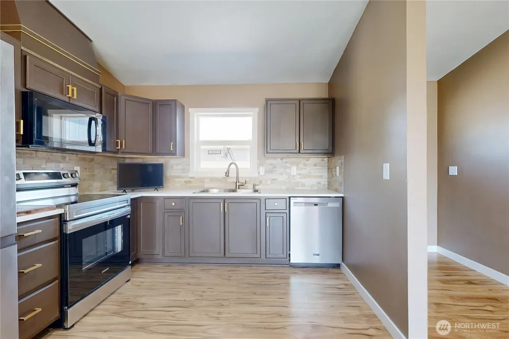 905 Cowl Street Milton-Freewater, OR 97862