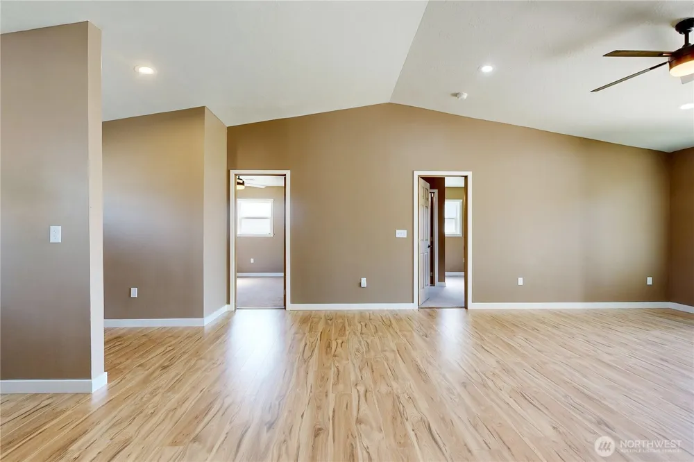 905 Cowl Street Milton-Freewater, OR 97862