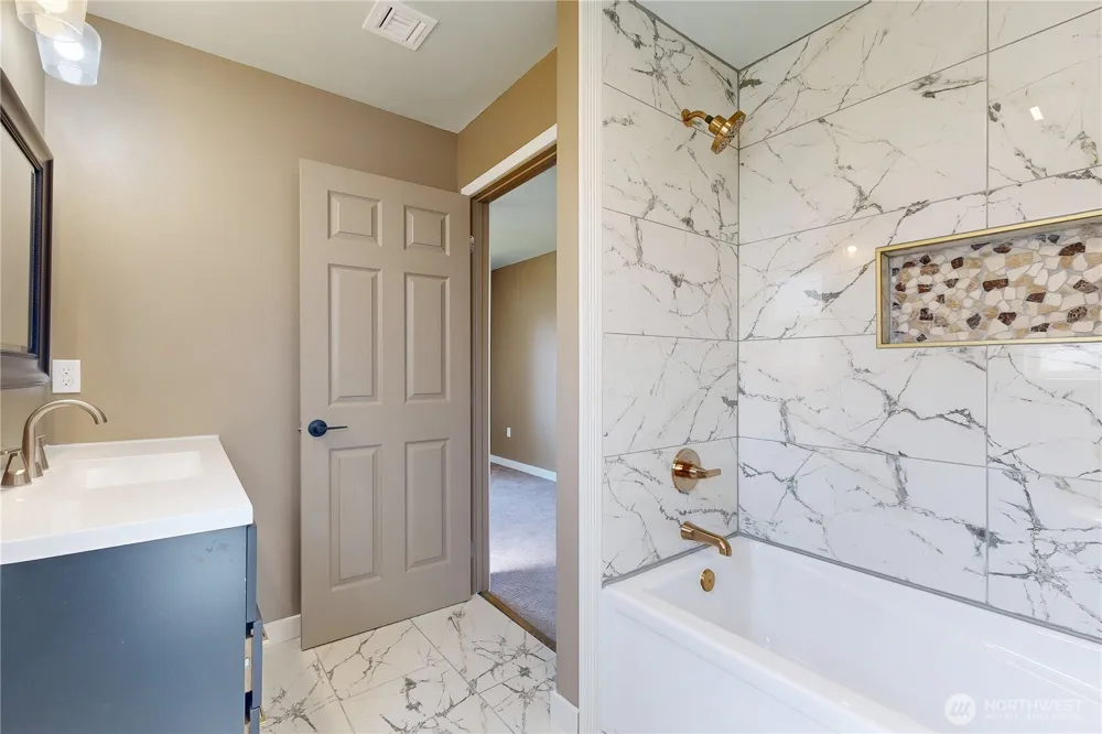905 Cowl Street Milton-Freewater, OR 97862