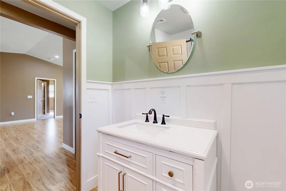 905 Cowl Street Milton-Freewater, OR 97862