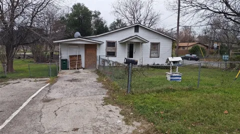 8611 Georgian Drive