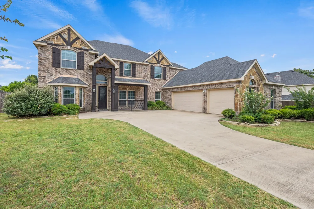 206 White Rock Court Ovilla, TX 75154