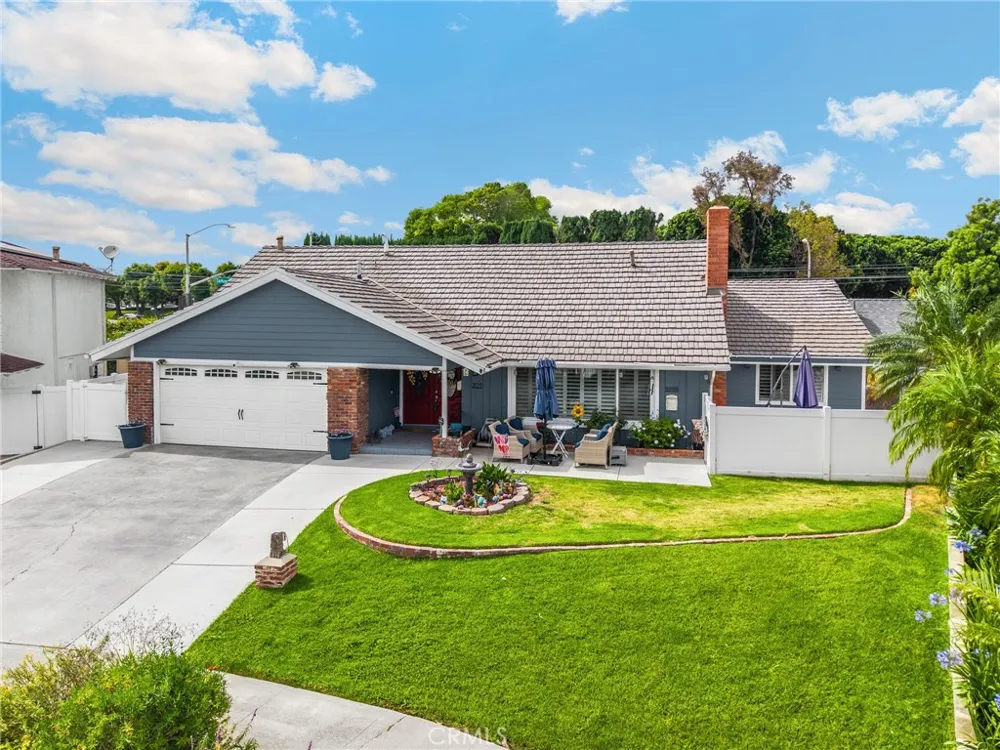 325 Delphia Avenue Brea, CA 92821