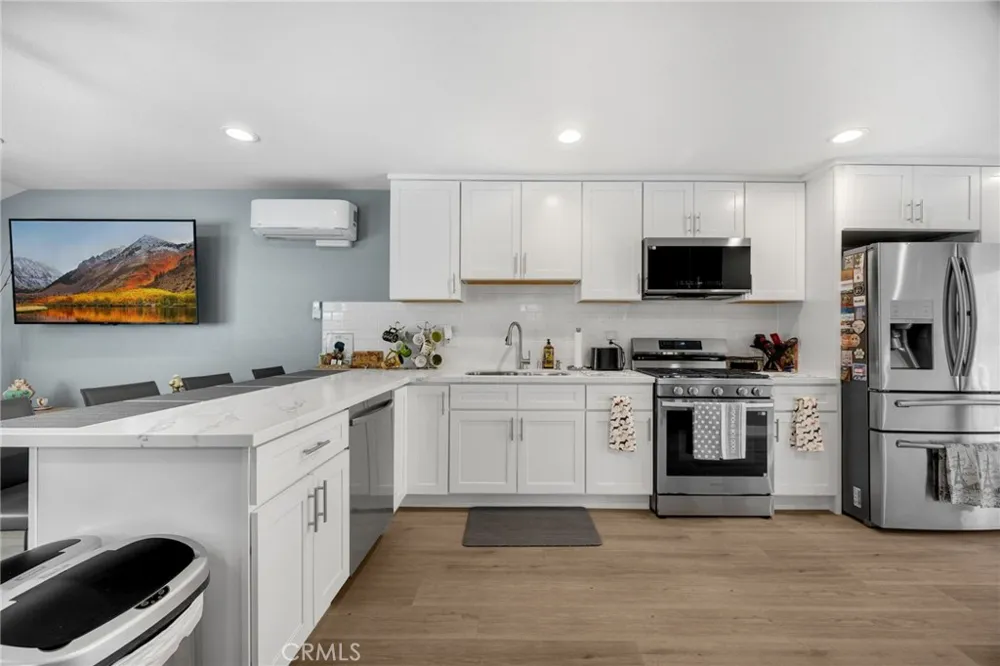 325 Delphia Avenue Brea, CA 92821