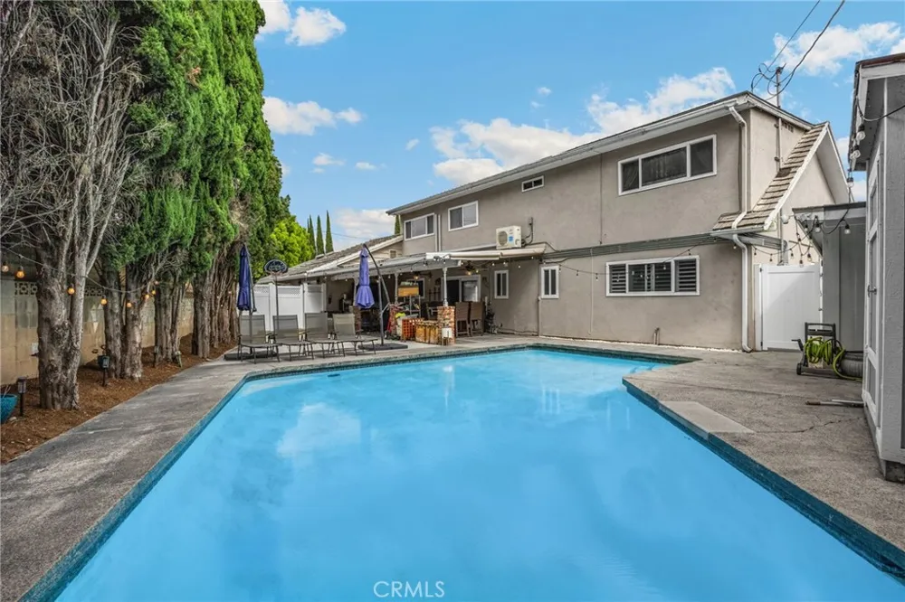 325 Delphia Avenue Brea, CA 92821