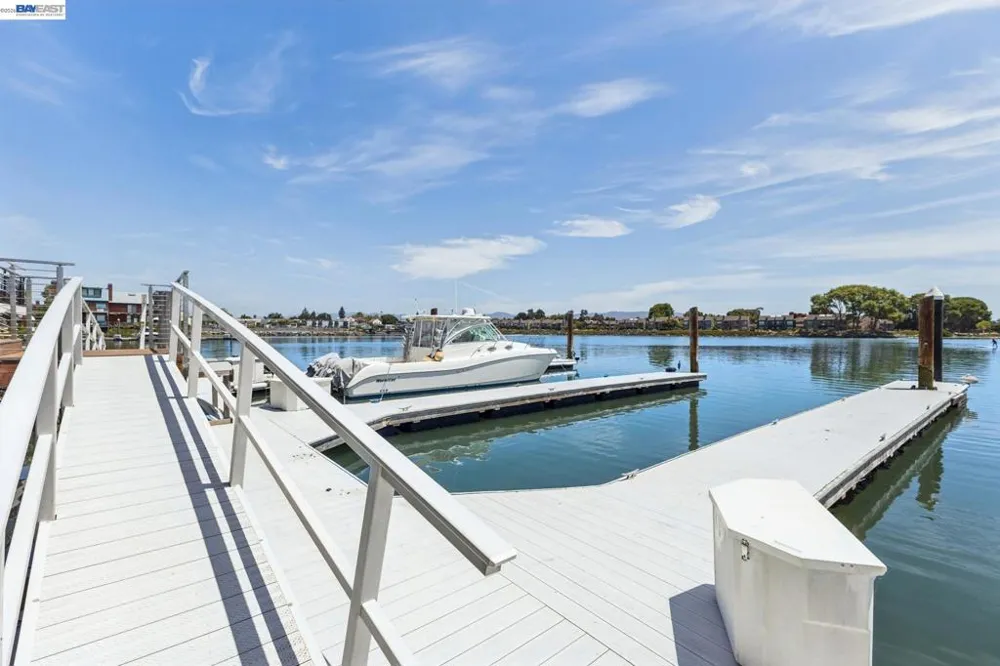 443 Cola Ballena Alameda, CA 94501