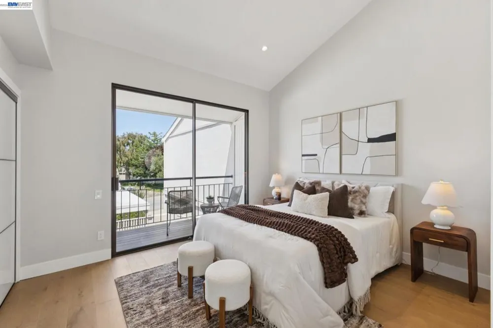 443 Cola Ballena Alameda, CA 94501