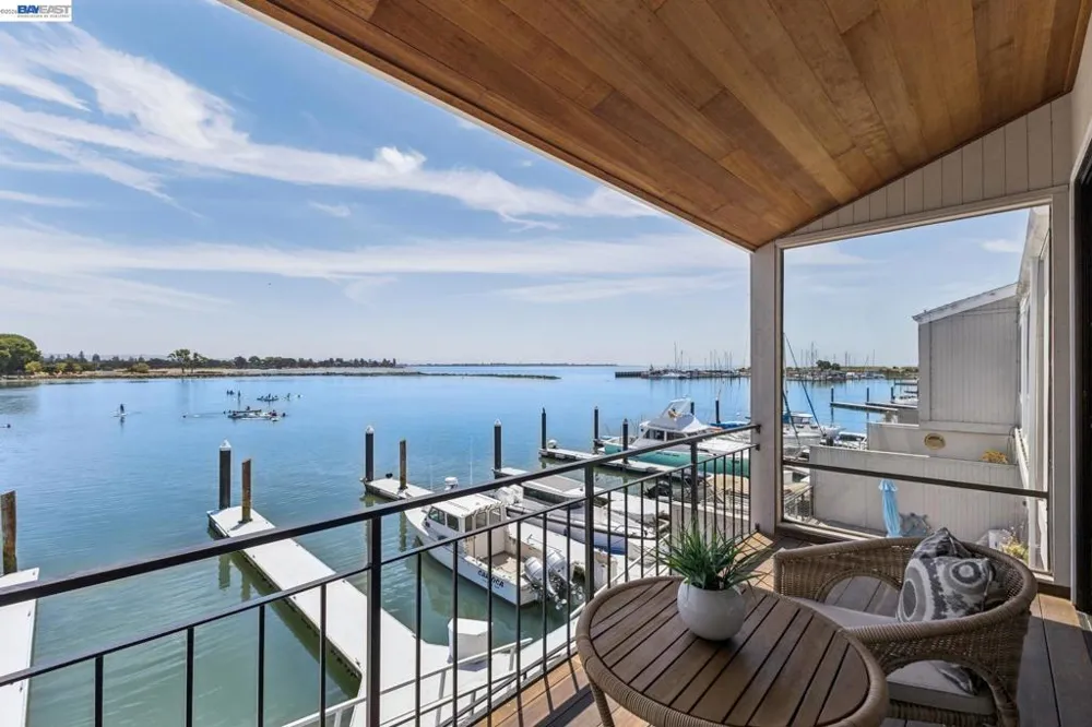 443 Cola Ballena Alameda, CA 94501