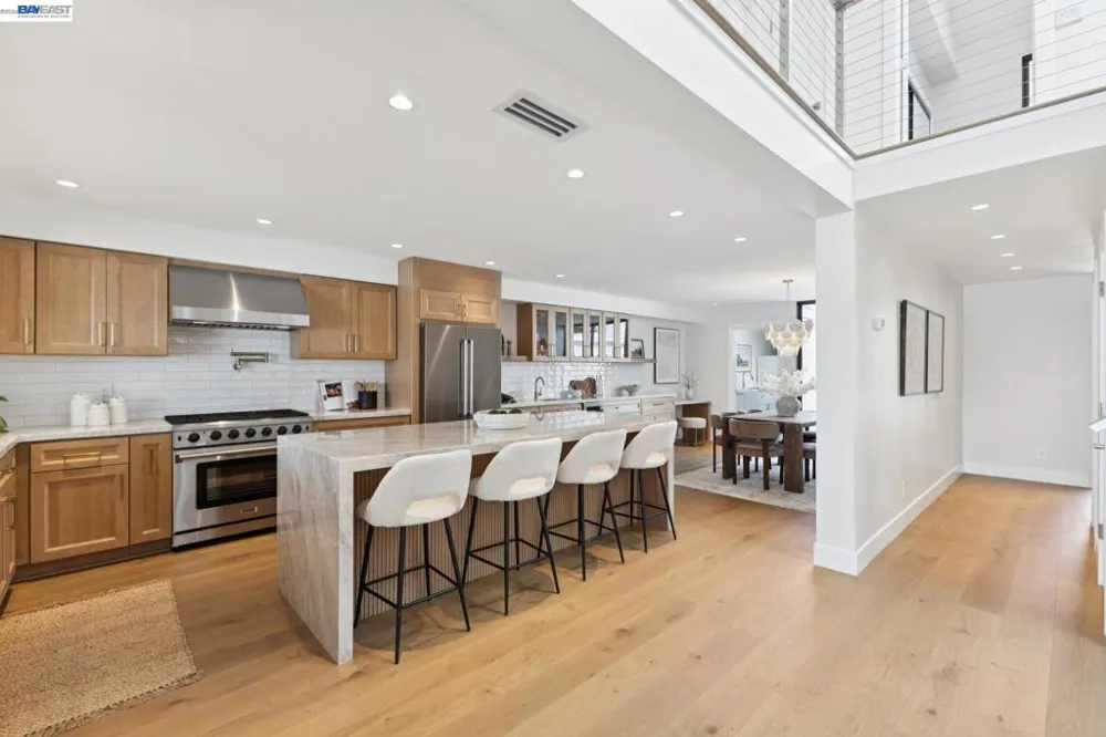 443 Cola Ballena Alameda, CA 94501